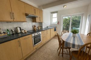 Photo 11- click for photo gallery